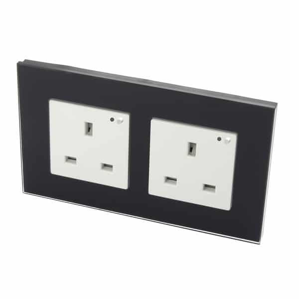 I LumoS PRO Smart Wi-Fi Black Glass Frame Switched UK 13A Double Socket